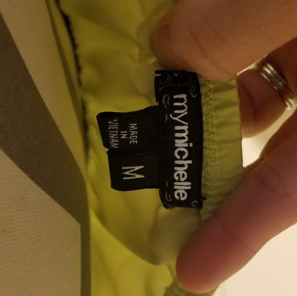 Beautiful Ruffle Top Dress - Picture 2 of 3